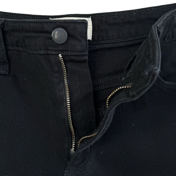 Universal Thread SZ 10R Jean Shorts High-Rise Midi Frayed Hems Stretch Black - Picture 2 of 6